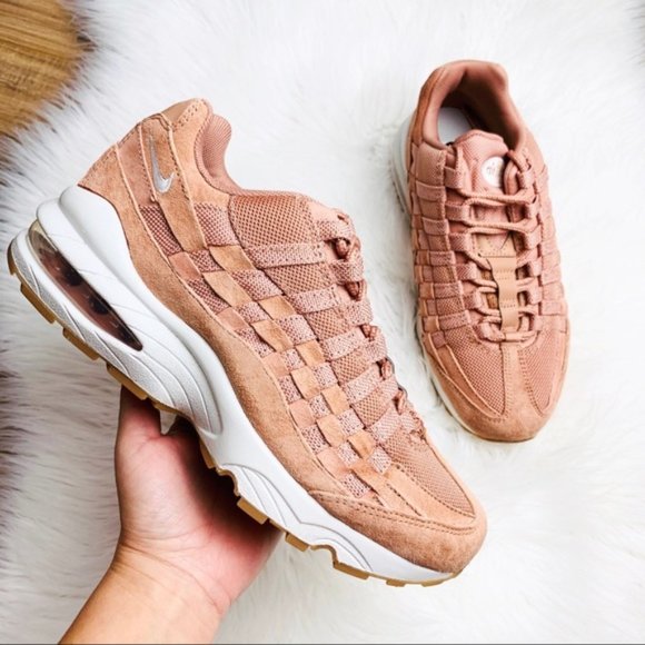 rose gold 95 air max